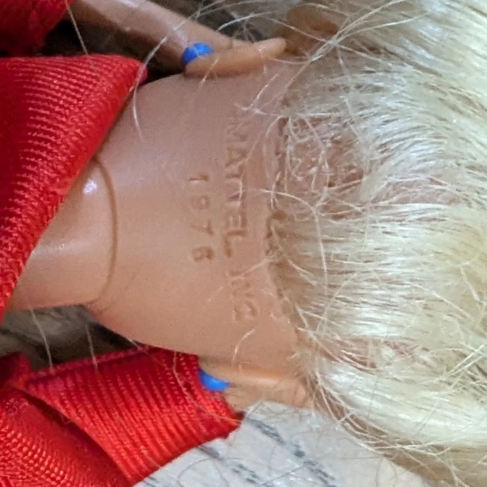 Barbie. Blond Wearing A Baywatch Shorts Swimsuit And Jacket. 1976 - Picture 7 of 12